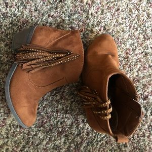Girls dress booties